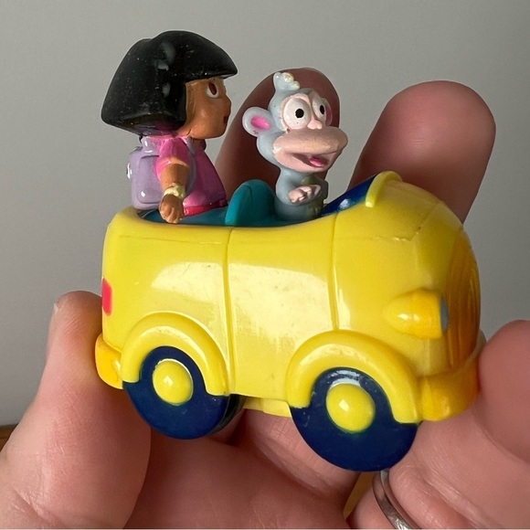 Dora The Explorer Car & Track Set w Accessories Boots Puzzle Vintage Y2K - Picture 10 of 12